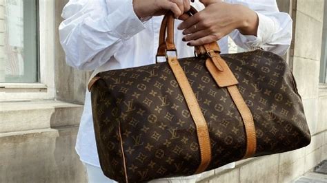 Cómo saber si una Louis Vuitton es original y no una copia.